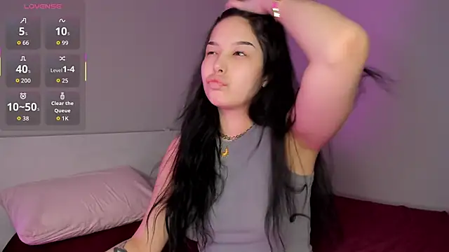 missinfull online show from May 12, 1:28 pm