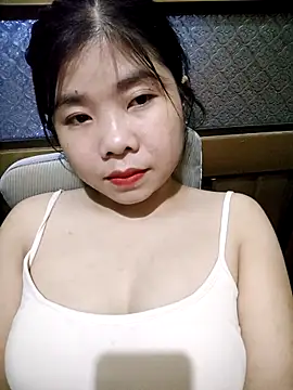 Ayti01 online show from June 2, 1:22 pm