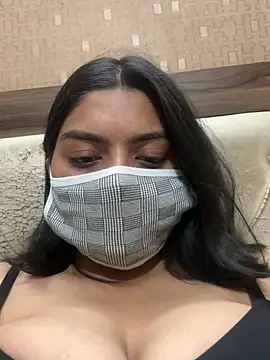 Riyacum4u online show from April 24, 8:27 am