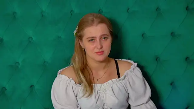 EllaBells online show from July 1, 5:08 am