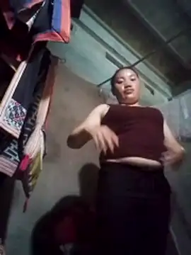 Huyen1133 online show from April 24, 5:53 am