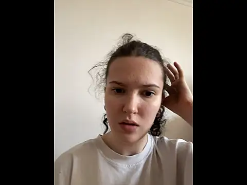 d0p34ng3l online show from May 7, 7:23 am