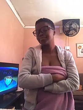 Hotboobs27 online show from April 28, 7:57 am