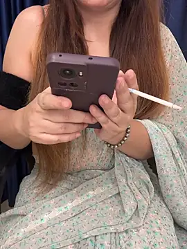 Naughty-Shreenn online show from June 11, 7:55 pm