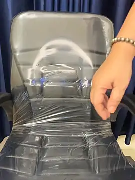 Naughty-Shreenn online show from April 25, 6:05 pm