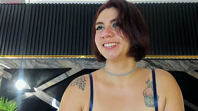 SandyFeral online show from July 17, 4:10 am