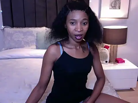 Snapshot of Miss-Erotic-Narcotic chatting on May 5, 12:08 pm Miss-Erotic-Narcotic online show from May 5, 12:08 pm