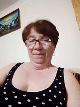 KetQueen101 online show from May 14, 8:17 pm