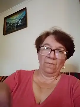 KetQueen101 online show from June 6, 1:05 pm