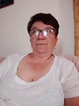 KetQueen101 online show from June 14, 1:01 pm