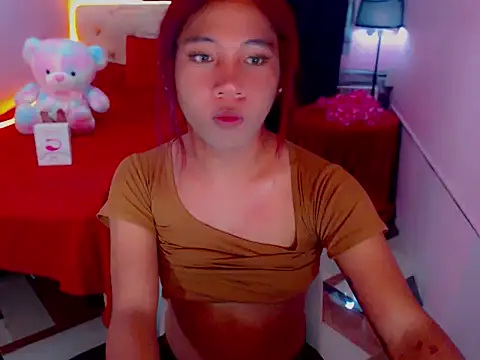 Snapshot of URsexyLylia chatting on May 7, 10:46 pm URsexyLylia online show from May 7, 10:46 pm