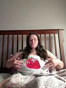 Snapshot of Ms_Ava_BB chatting on July 28, 7:50 pm Ms Ava BB online show from July 28, 7:50 pm
