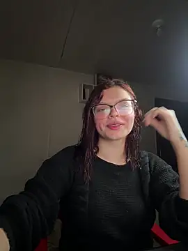 Snapshot of Nicolexx18 chatting on May 22, 12:25 pm Nicolexx18 online show from May 22, 12:25 pm