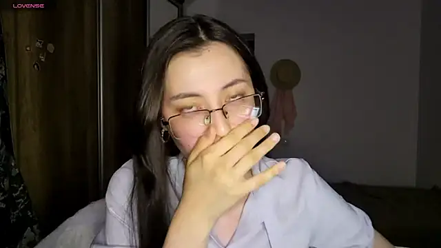 AshleyTropiano online show from June 3, 4:33 pm