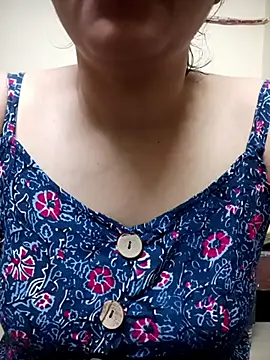 Aayaat   online show from May 22, 6:22 am