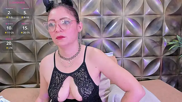 Gaia rougee online show from June 1, 3:44 pm