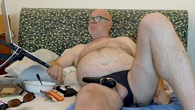 KinkCentral online show from July 24, 8:27 pm