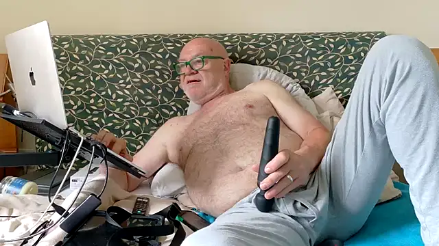 KinkCentral online show from June 16, 8:58 am