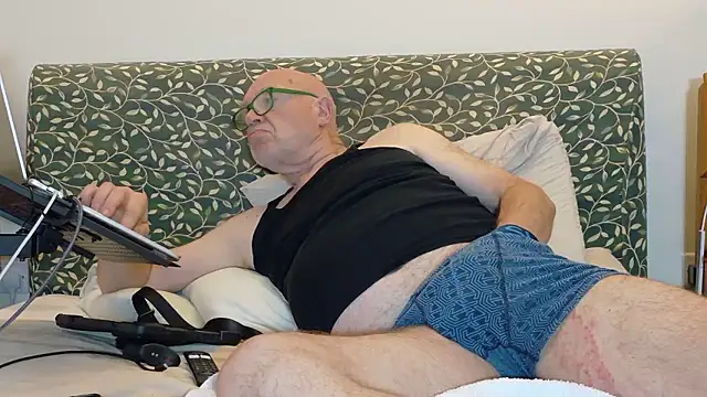 KinkCentral online show from June 2, 8:42 pm