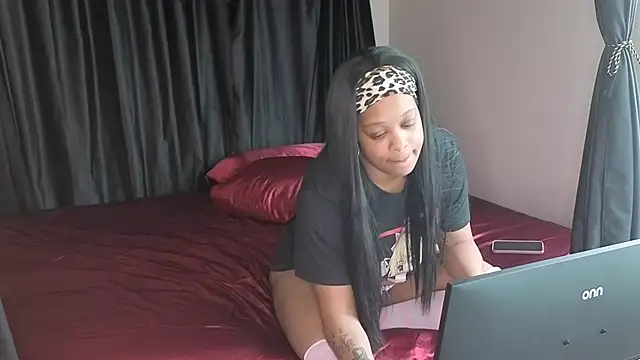 Snapshot of NittanyLioness chatting on May 21, 2:58 pm NittanyLioness online show from May 21, 2:58 pm