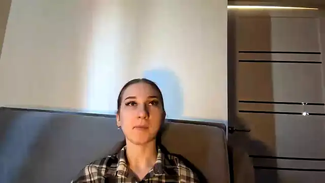 OliviaBuckaloo online show from April 26, 12:46 pm