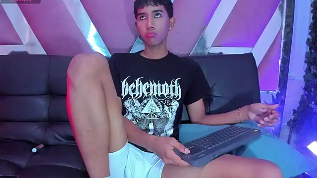 KevCokk online show from June 24, 7:11 pm
