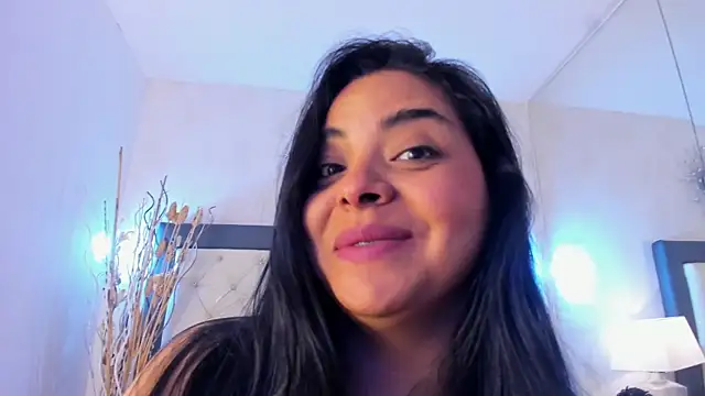 Snapshot of Gaby_Herreraa chatting on June 3, 11:44 am Gaby Herreraa online show from June 3, 11:44 am