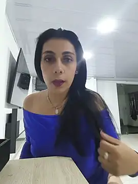 Snapshot of Nyra_Queen chatting on May 16, 2:32 am Nyra Queen online show from May 16, 2:32 am
