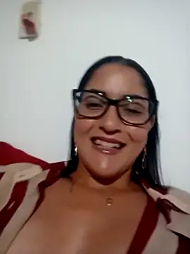 anita0123 online show from May 9, 10:35 pm