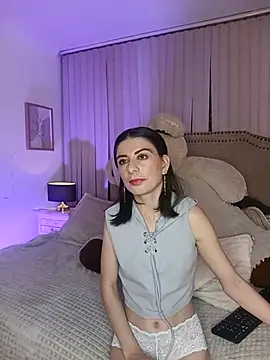 mariana  thompson online show from May 15, 2:20 am