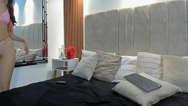 Snapshot of _Lulu_sweet01 chatting on April 30, 8:27 pm Lulu sweet01 online show from April 30, 8:27 pm