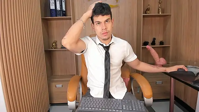Derek Voss online show from May 13, 12:56 pm