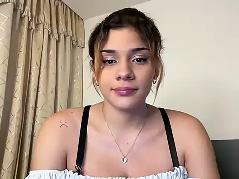 Im  molly6 online show from May 9, 11:08 pm