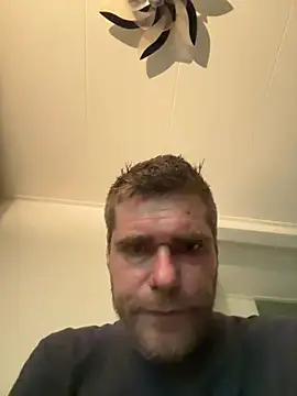 Snapshot of basje344 chatting on July 7, 12:13 am basje344 online show from July 7, 12:13 am