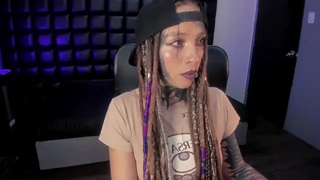 Lucy Doll8 online show from April 27, 8:18 pm