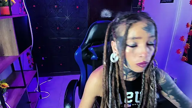Lucy Doll8 online show from July 2, 9:32 pm