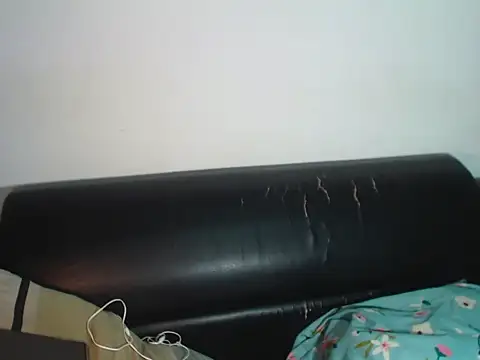 Snapshot of BellaLuxxs chatting on July 10, 11:16 pm BellaLuxxs online show from July 10, 11:16 pm