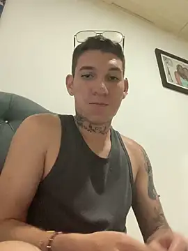 gonzalez 2001 online show from April 28, 11:42 pm