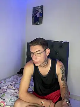 gonzalez 2001 online show from April 28, 1:15 am