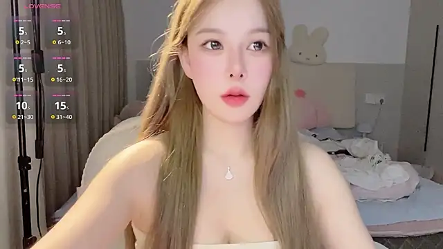 Snapshot of koieel chatting on May 31, 5:29 pm koieel online show from May 31, 5:29 pm