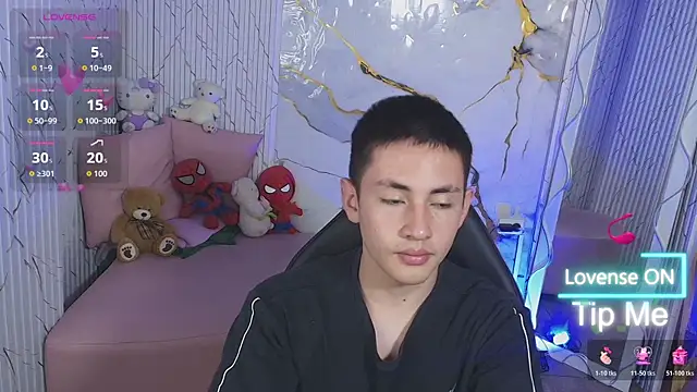 Snapshot of Andres_Tay chatting on May 30, 1:01 am Andres Tay online show from May 30, 1:01 am
