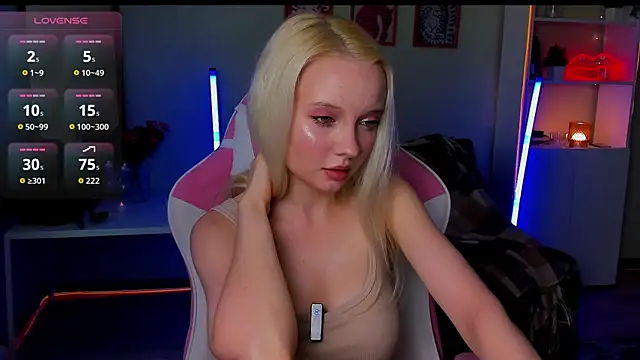  CloudNine  online show from July 23, 11:11 pm