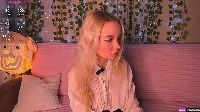  CloudNine  online show from June 6, 2:39 am