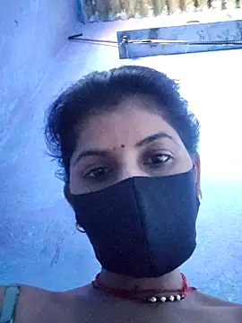 Snapshot of RUHI_1143 chatting on May 30, 6:53 am RUHI 1143 online show from May 30, 6:53 am