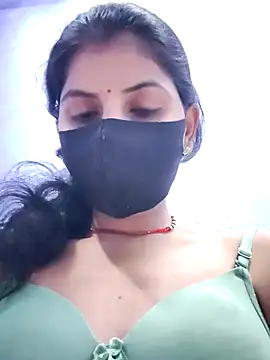 Snapshot of RUHI_1143 chatting on May 5, 8:39 am RUHI 1143 online show from May 5, 8:39 am