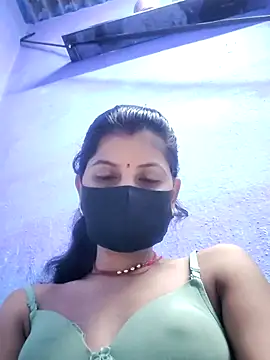 RUHI 1143 online show from June 26, 8:14 pm