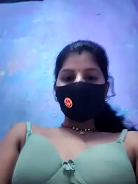 RUHI 1143 online show from July 13, 9:25 pm