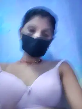 Snapshot of RUHI_1143 chatting on June 1, 8:25 am RUHI 1143 online show from June 1, 8:25 am