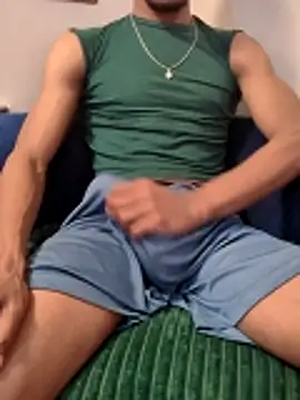 Snapshot of Switcherxxx chatting on May 14, 3:58 am Switcherxxx online show from May 14, 3:58 am