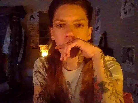 Snapshot of plsmecha chatting on June 11, 5:59 am plsmecha online show from June 11, 5:59 am